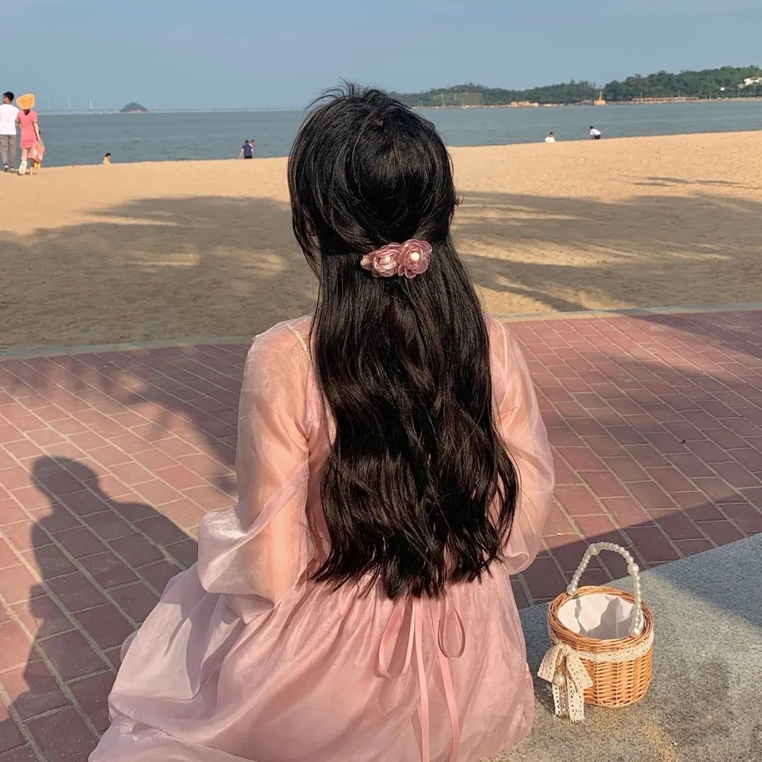 在养老院手撕欺负妈妈的渣男绿茶